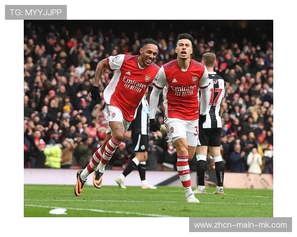 雷德克纳普父子同台解说,英超名宿家族传承